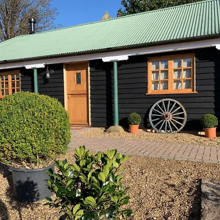 Апартаменты Cheesemans Farm Stables Manston  Экстерьер фото
